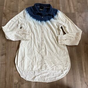 Nanette Lepore Denim Ombre Button Up Medium Acid Wash Chambray Shirt Long Sleeve